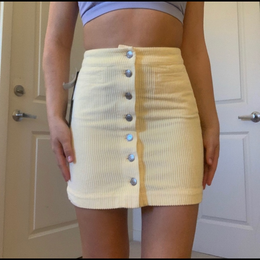 ARITZIA Wilfred Karmen Skirt yellow